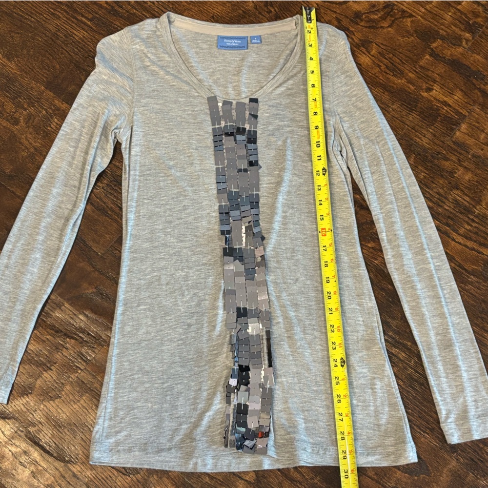 Simply Vera Wang Gray Shiny Long Sleeve Casual Blouse Women’s Size Small